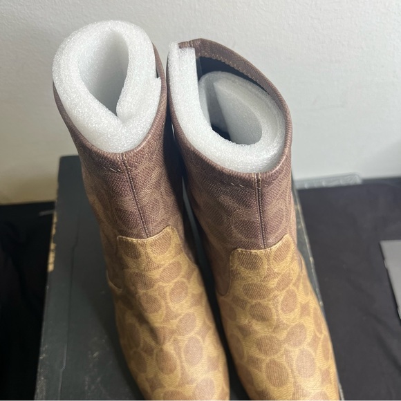 COACH Margot Signature Bootie Canvas Ankle Boots Womens Size 9 G5347 - Picture 6 of 12